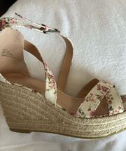 Womens Jean Floral Platform Sandals 4 Inch Wedge Heel SZ 10