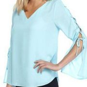 Kaari Blue bell sleeve blouse size xs