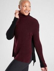 Athleta Transit Colorblock Turtleneck sweater