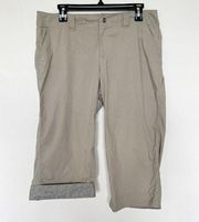 EDDIE Bauer Size 10 Khaki Tan Roll Up Stretch Cropped Capri Hiking Camping Pants