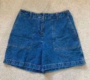 Jones New York sport high rise jean shorts in size 10P