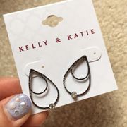 Kelly & Katie earrings