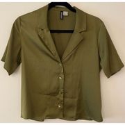 Divided Moss Green Collared Button Up Short Sleeve Boxy Blouse Women's Sz XXS