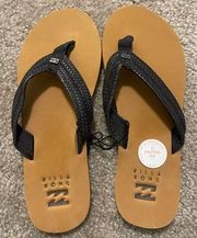 NEW Women’s  Kai Braided Flip Flops Black Size 8