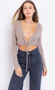 CHELSEA MOCHA LONG SLEEVE TIE FRONT CROP TOP