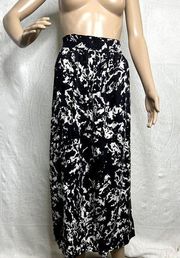 Rafaella Black and White Patterned Maxi Skirt