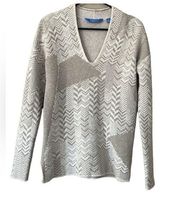 Herringbone Sweater V Neck metallic silver size M