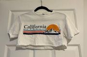 Delta Pro Weight White California Republic Self Cropped T-Shirt Size S