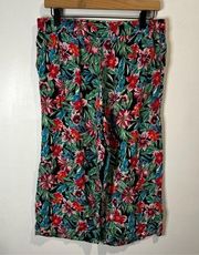 Women’s | Caribbean Joe Hawaiian Floral Capri Pants | Large