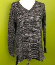 Ellen Tracy Sweater Black V-Neck Pullover New M