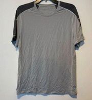 Lululemon Swiftly Tech Short Sleeve Grey Swiftly tech mesh material. Size LG.