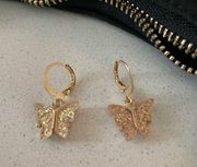 Butterfly glitter gold dangly earrings 🦋 1 pair