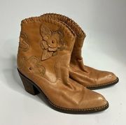 MIA leather floral cowboy boots women’s size 5.5