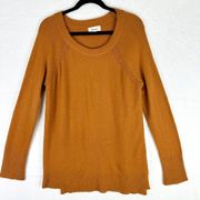 Crewneck Split Hem Sweater Size Large Burnt Orange Camel