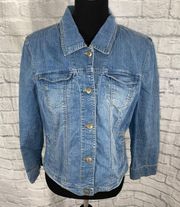 cotton blend washed look Jean jacket w/front pockets and button up closure