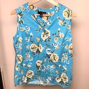 Woman’s Blue Floral Sleeveless Button Top shirt size Medium Petite