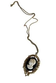 Vintage signed Judy Lee black and white cameo brooch necklace