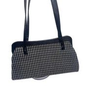 Black and white houndstooth shoulder purse - great storage!