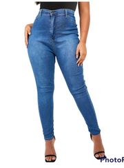 Boohoo Plus Size Butt Shaper High Stretch Skinny Jeans- NWT