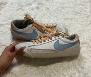 Nike Blazers Low