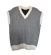 AmyEnjoyLIfe Ecru Black Oversized College Style Houndstooth Knitted Vest M