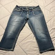Woman’s Maurice’s high rise jeans