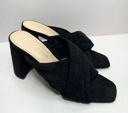 Adrienne Vittadini Sandals Womens 9.5 Crossover Black Faux Suede Chunky Heels