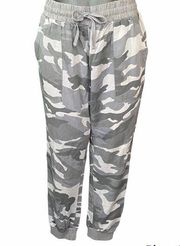 Splendid Gray Camo Joggers Loose Fit Size Small