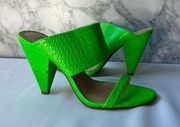 I.N.C. International Concepts Neon Green Snakeskin Embossed Mule Lovisha US 7.5