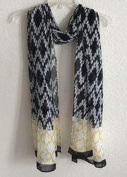 CHARMING CHARLIE BLACK WHITE & YELLOW SCARF