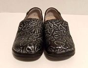 Alegria women's shoes Kel- 570 embossed black leather clogs EU 39