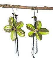 VTG Lalo FLOWER EARRINGS 4" Dangle Drop Green Gold Resin Black Bead Chains