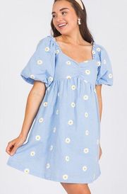 Boutique Blue Daisy Floral Puff Sleeve Dress