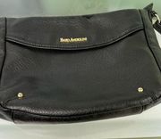 used leather purse in black. Good condition.Black fabric lining.