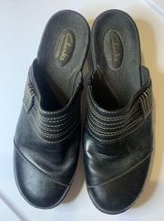 Nwot Clarks Bendable Clogs