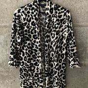 Woman’s Design 365 Animal Print Sweater - SIZE MEDIUM -Black White