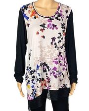 LOGO by Lori Goldstein asymmetrical floral tunic with lace trim. Medium. EUC