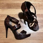 Pelle Moda Joleen Snake Print Strappy Platform Heels - Size 8.5M