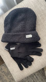 Beanie Glove Set