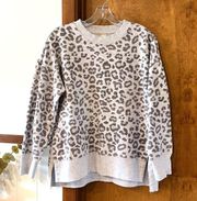 GREEN TEA | Leopard Print Crew Neck Sweater Gray Pullover Split Hem Sz M