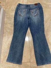 • Title New Maurices Womens Bootcut Jeans With sequined Pockets Size 16W Regular
