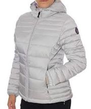 Packable Stretch Hooded Puffer Jacket