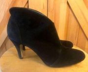 Adrienne Vittadini "Thomas" Booties Sz. 8 Black Suede Slip On Heel Shoe