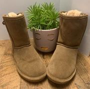 BEARPAW Hickory ELIZABETH II Suede BOOTIE Women WOOL LINING Like NEW SIZE 7 US