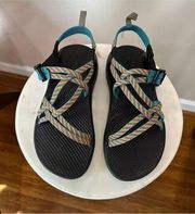 Chaco’s rainbow fiesta Z2 sandals size 6