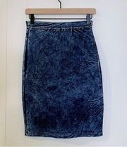 Acid Wash Denim-Look Pencil Skirt 3