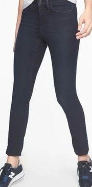 Athleta Sculptek Skinny Jeans in Overdye Wash Size 6