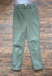 Ann Mashburn • Faye Legging Pant slim crop olive green stretch twill pull on