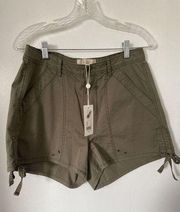 Chelsea & Violet Shorts size XL NWT