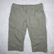 Pants Women's 6 Tan Cropped Omni-Shade Lightweight Hiking cargo Pockets